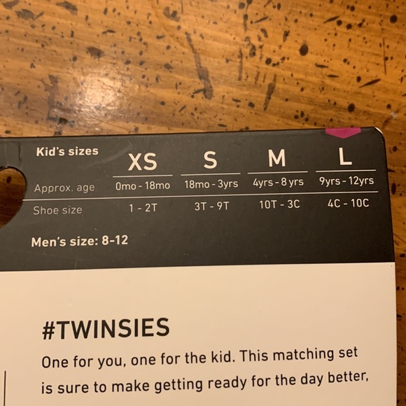 🔥🔥 4 for $15 🔥🔥 socks Dad Kid socks Disney Frozen 2 elsa  Pair of thieves - Picture 4 of 5